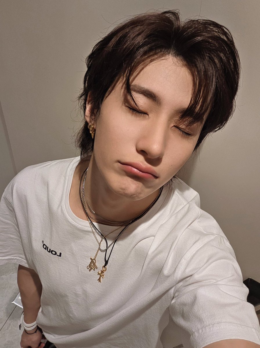 great (@akidsxanton) on Twitter photo 