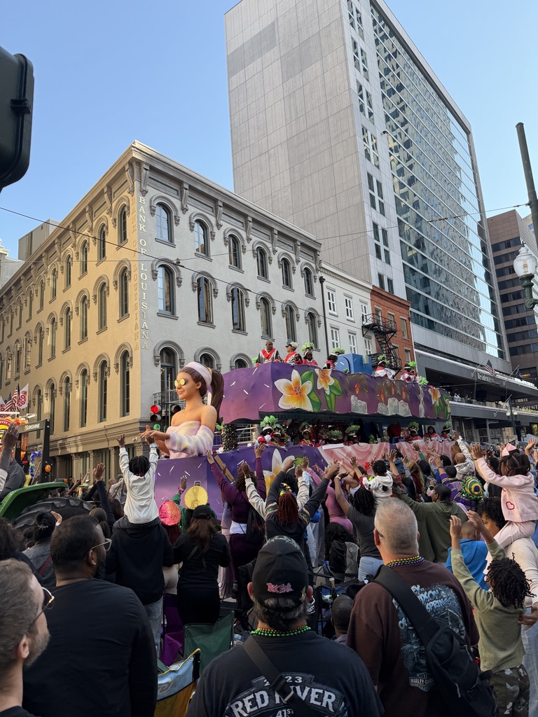 Loving the sunshine and community in New Orleans at SMA Conference. It was great to go over to Tulane and see a project we worked on too. I love the Greenwave, such a great mark and loved seeing the students use the building. #SMA2026