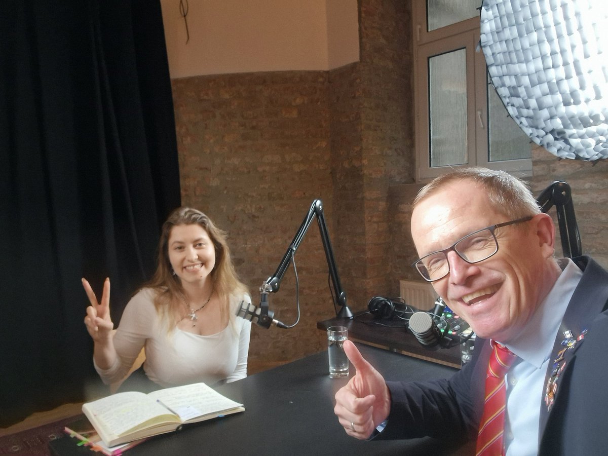GunterFehlinger's tweet photo. Danke @PattermannAnna 
Welcome at #FehlingerPodcast https://t.co/TttOH5Zmcw