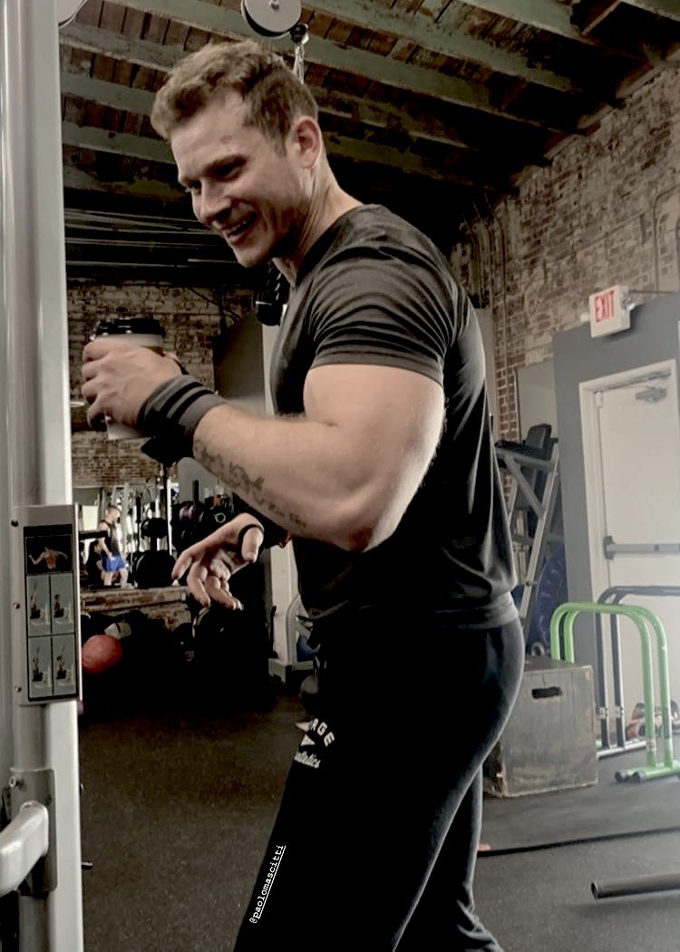 ᑲᥙᥴkᥡ .ᐟ tweet media