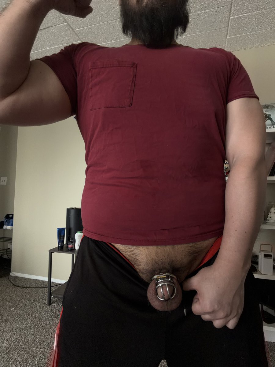 Big boy small cage

#chastity #malechastity #gaychastity #caged #locked #lockedgay #teamlocked #cagedsub #lockedsub
#gay #sph #gaysph