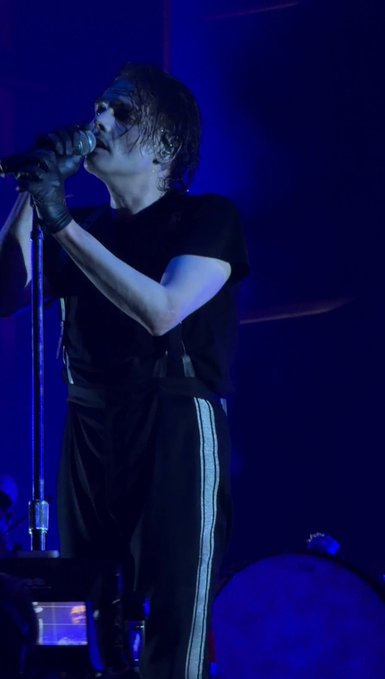 Daily Gerard Arms tweet media