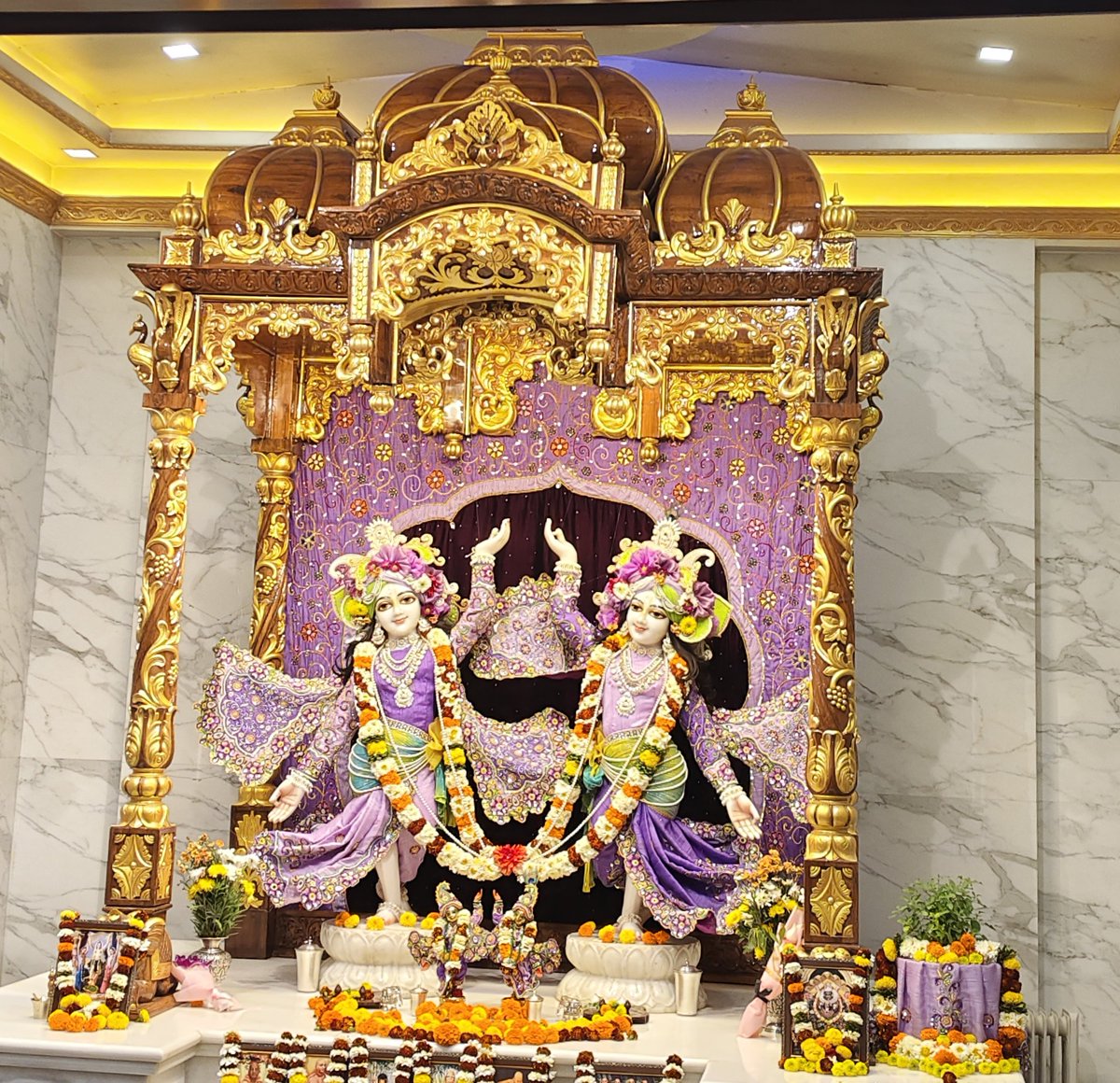 TechArcade01's tweet image. A day full of wishes 🤍
Ended it with God’s blessings 🙏
Grateful ✨