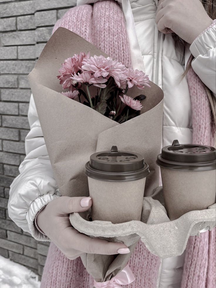 ❝ Jak się, do cholery, z tego wyleczyć? Da się w ogóle odkochać? Bo z każdym kolejnym tygodniem utwierdzam się w przekonaniu, że nie ma takiej możliwości. ❞ #killersmind