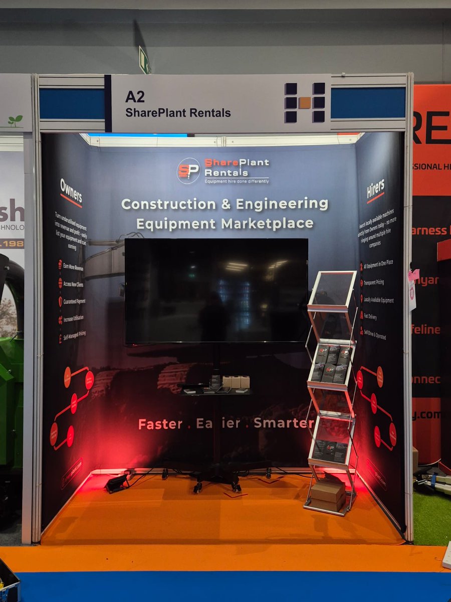 shareplantinfo's tweet photo. 𝗘𝗛𝗦 𝟮𝟬𝟮𝟲 – 𝗧𝗿𝗮𝘃𝗲𝗹 &amp; 𝗦𝗲𝘁𝘂𝗽 🚚🛠️

We have arrived Coventry for the @ExecHireShow and are straight to work setting up Stand A2, making sure everything is ready for two busy days ahead. https://t.co/NLz8KB2NT7