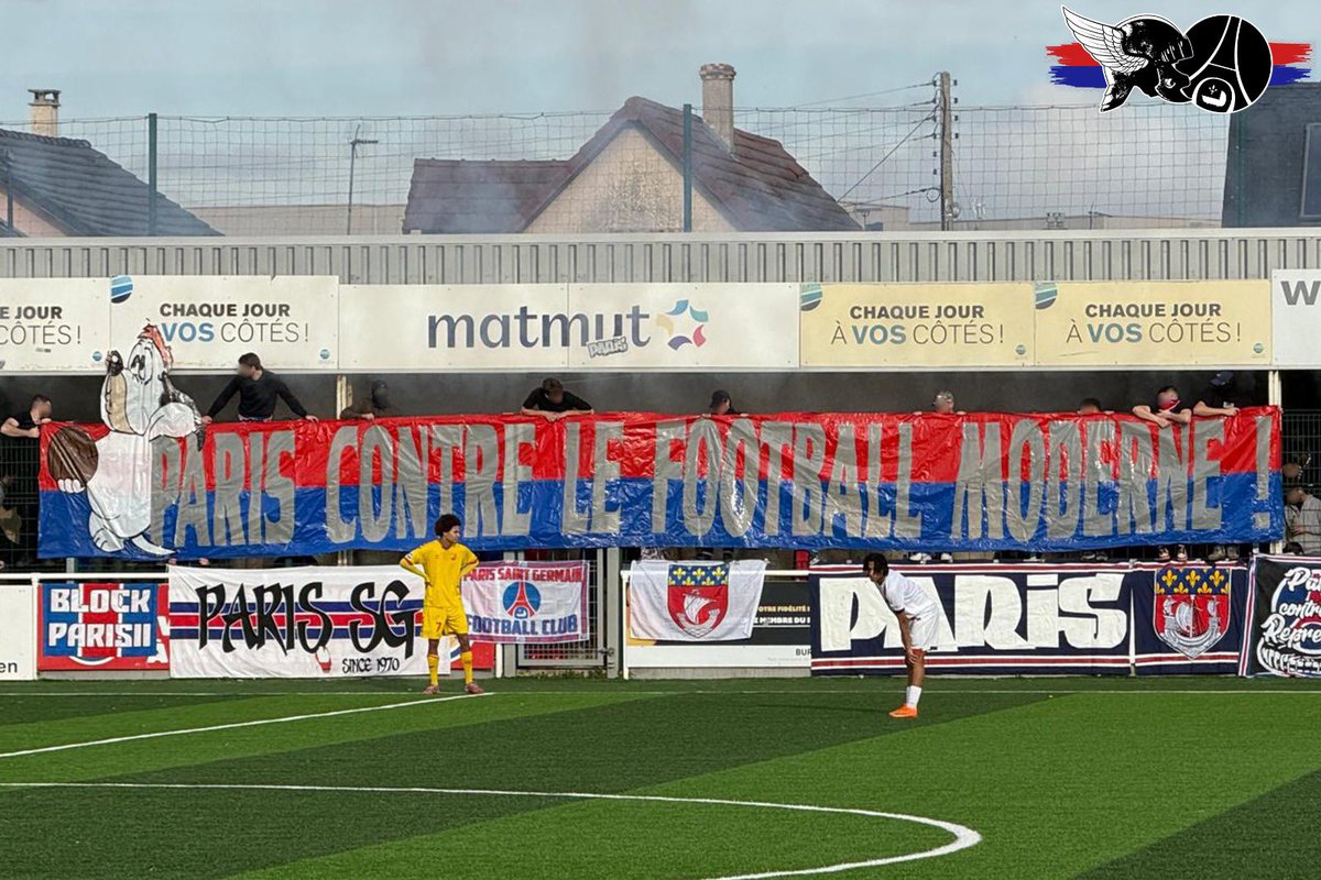 Block Parisii tweet media