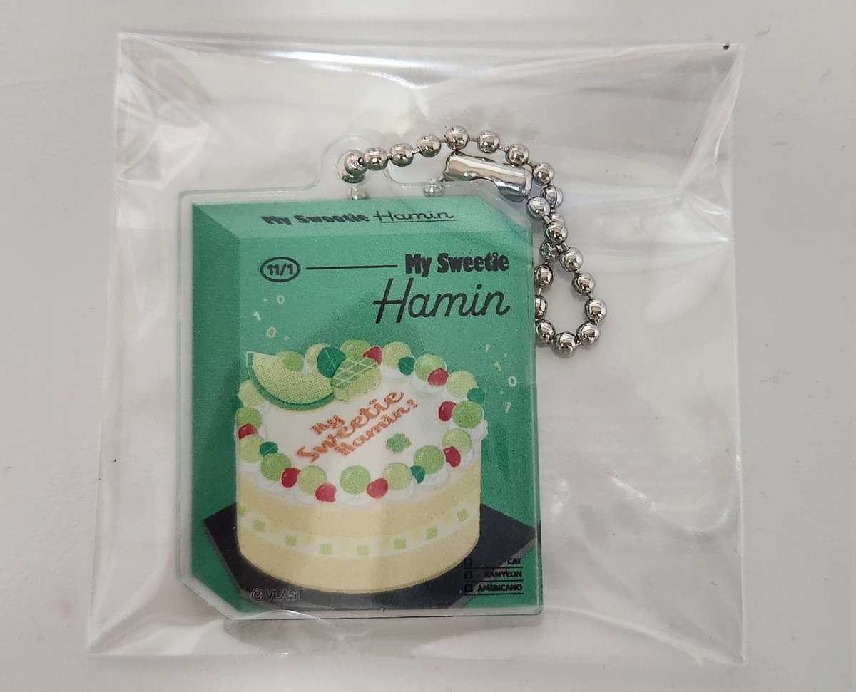 플리랩 생일키트 키링 교환 하실 분?

저 🖤
플리님💗

반택, 끼택 가능.