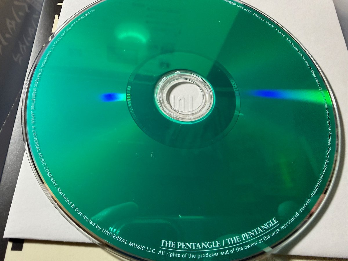 feel_flow's tweet image. #雨が降っているので 、高音質盤を聴く。ペンタングル「ペンタングル」ユニバーサル UIGY-9507 SHM-SACDシングルレイヤー盤。生ギターが生々しい。 #Pentangle #SACD