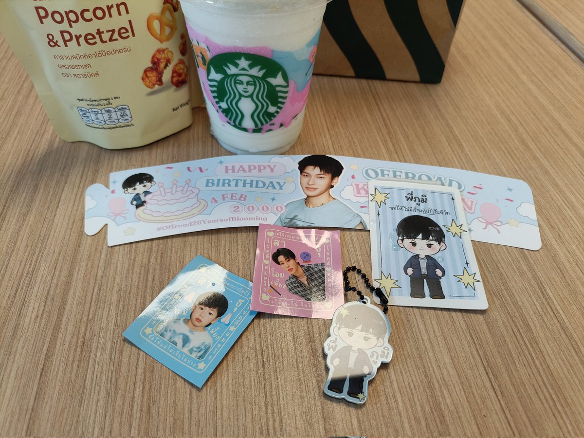 nameislaila_'s tweet photo. สั่งมาแล้วววน่ารักมากค้าบบบ🫶🏻
#Offroad26YearsofBlooming
#ออฟโรด #OffroadKTP @TOTOGABACK https://t.co/fu1f9QHqJh