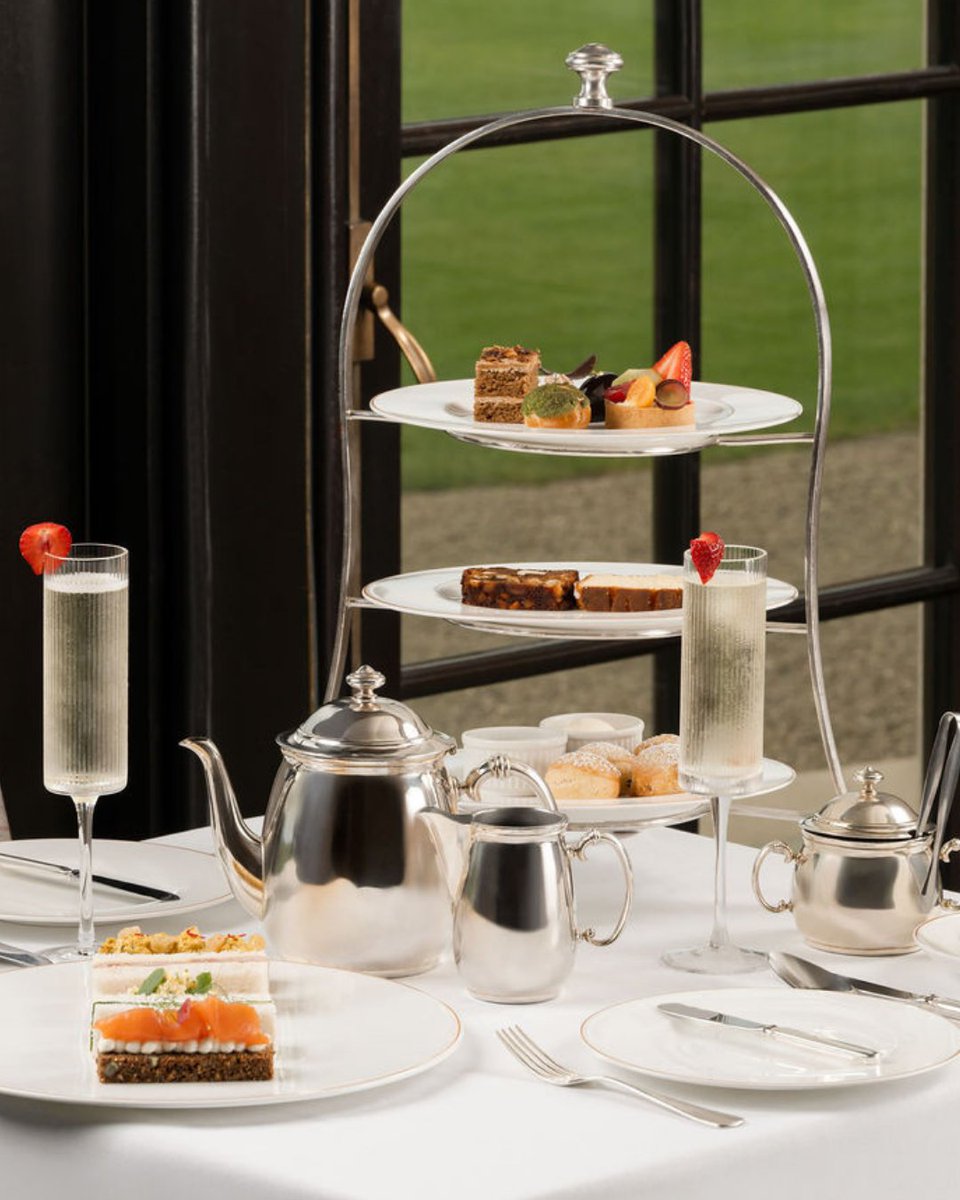 Trump Ireland tweet media