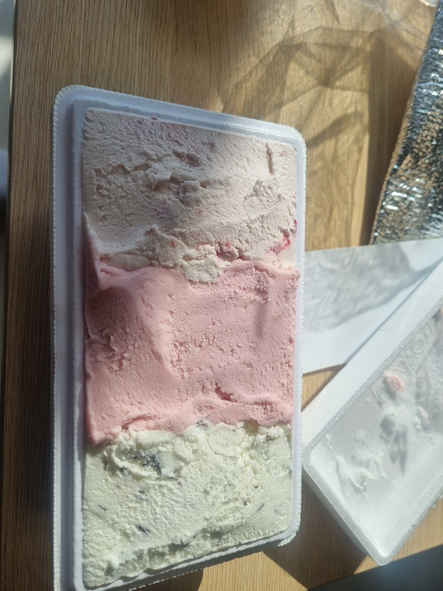 Gol D. REX tweet media