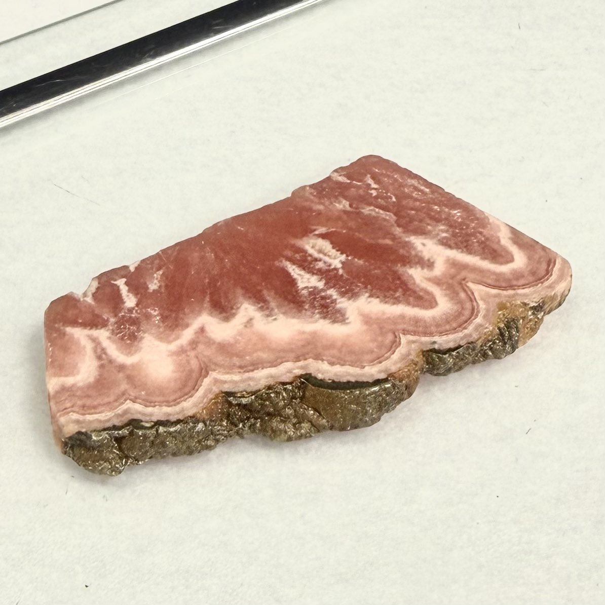 インカローズの原石スライスと丸玉です♪ アルゼンチン産、インカ