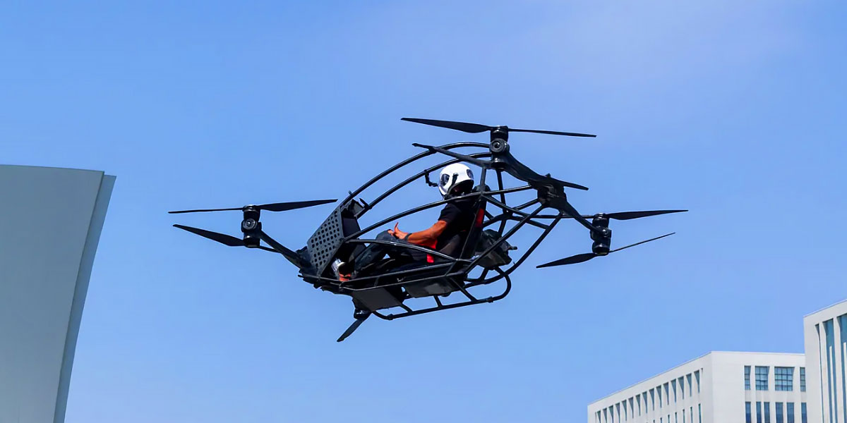 Motor_Watt's tweet photo. Skytech X1 is a single-seat electric vertical takeoff vehicle designed for short-range urban air travel. Built in China for the 2026 model year, it delivers up to 35 km of range. https://t.co/630raAS6x7 #eVTOL #Skytech #EV #EVs #ElectricVehicle #motorwatt https://t.co/oD7LGe7Pjt