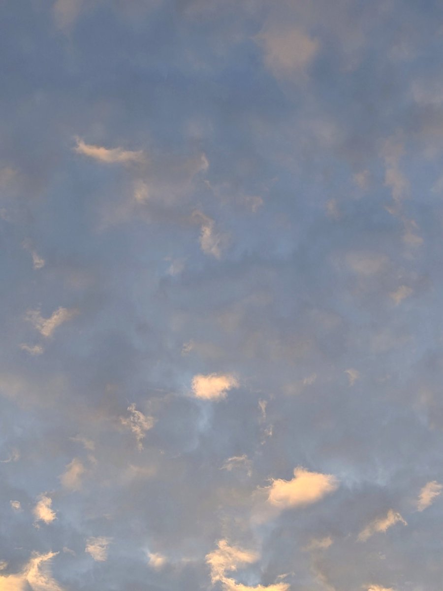 cloud painter at work