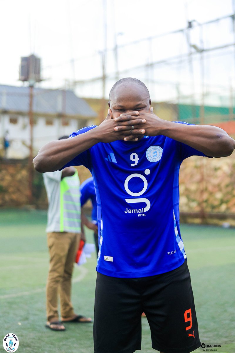 𝙾𝙻𝙰𝙽𝙾𝙻𝙰𝙼 𝙻𝙴𝙰𝙶𝚄𝙴 tweet media