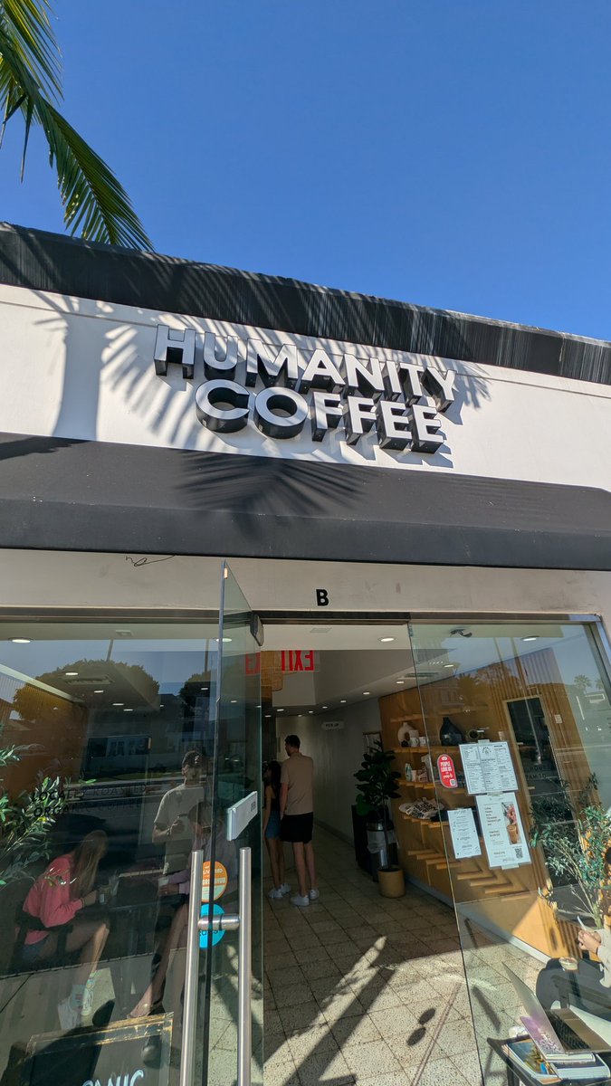 Ghando99's tweet photo. Humanity Coffee
Newport, CA
Not as good as @lavazzagroup @LavazzaUSA 😘 https://t.co/OqvgJruJuQ