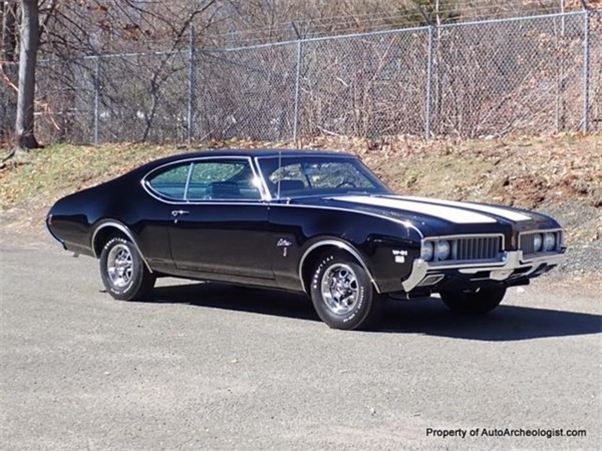 ClassicMotorSal's tweet photo. 1969 Oldsmobile Cutlass S W31 | $84,500
@AutoArcheologist.com
Read More: https://t.co/YWzfXDirF8
#1969Oldsmobile #OldsmobileCutlass #CutlassSW31 #W31 #AmericanMuscle #ClassicCarForSale https://t.co/2GRp0f7ip9