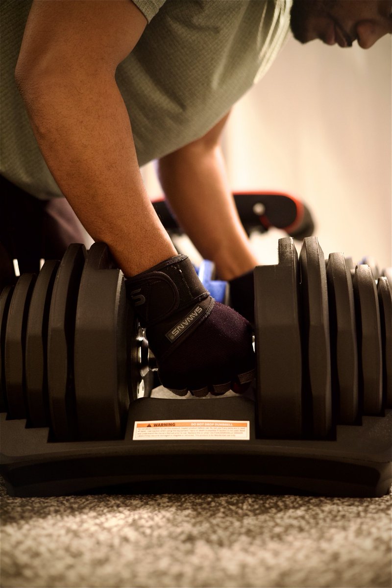 Holiday weight came with memories… now it’s time to eat these weights 😅
(Sounds colder in Chichewa.)

6–12 months from now, the mirror will tell the truth.
Either I stayed consistent — or I didn’t.

Back to work.