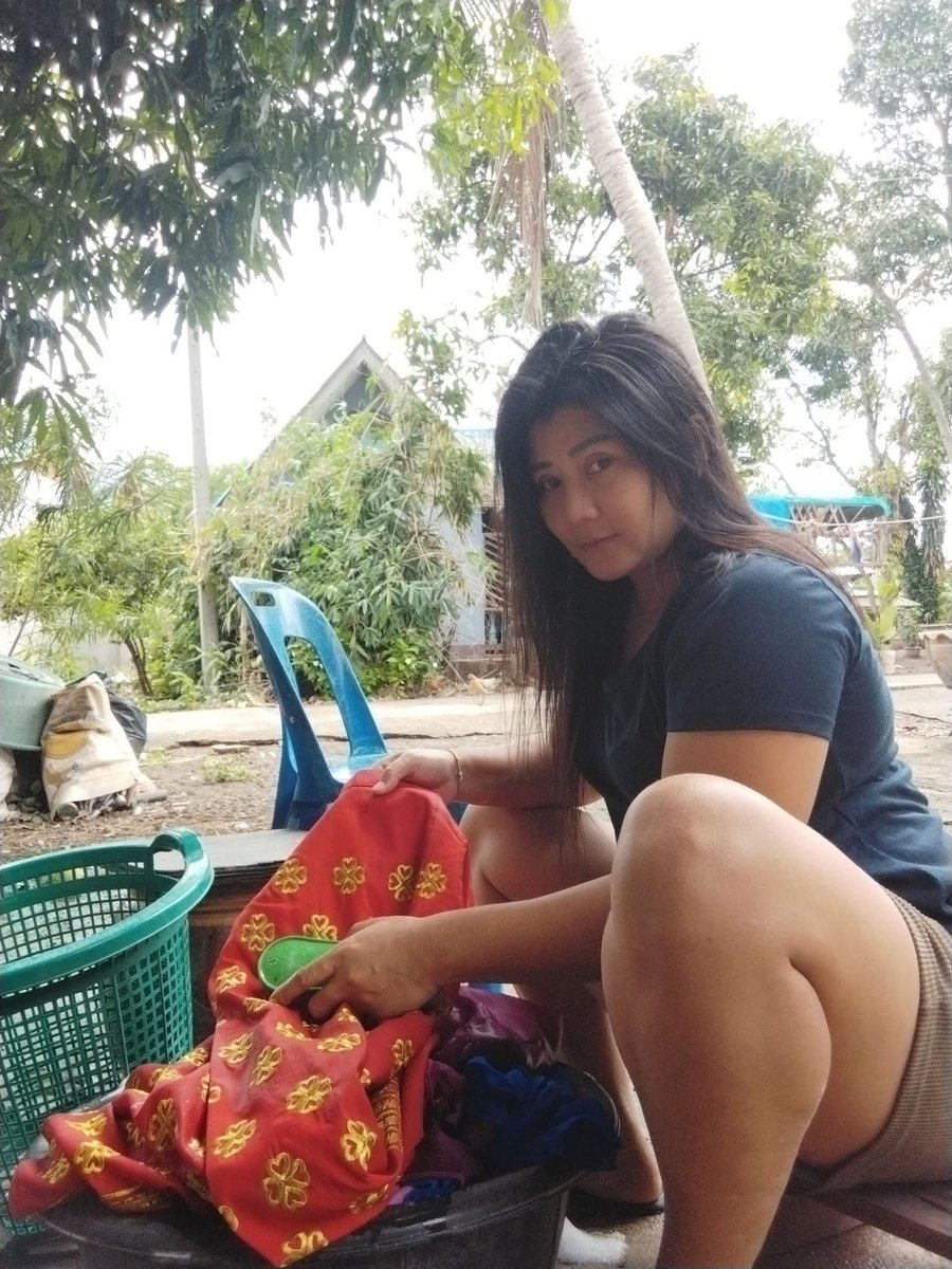 ลูกหมูอายุ42นะ😅 tweet media
