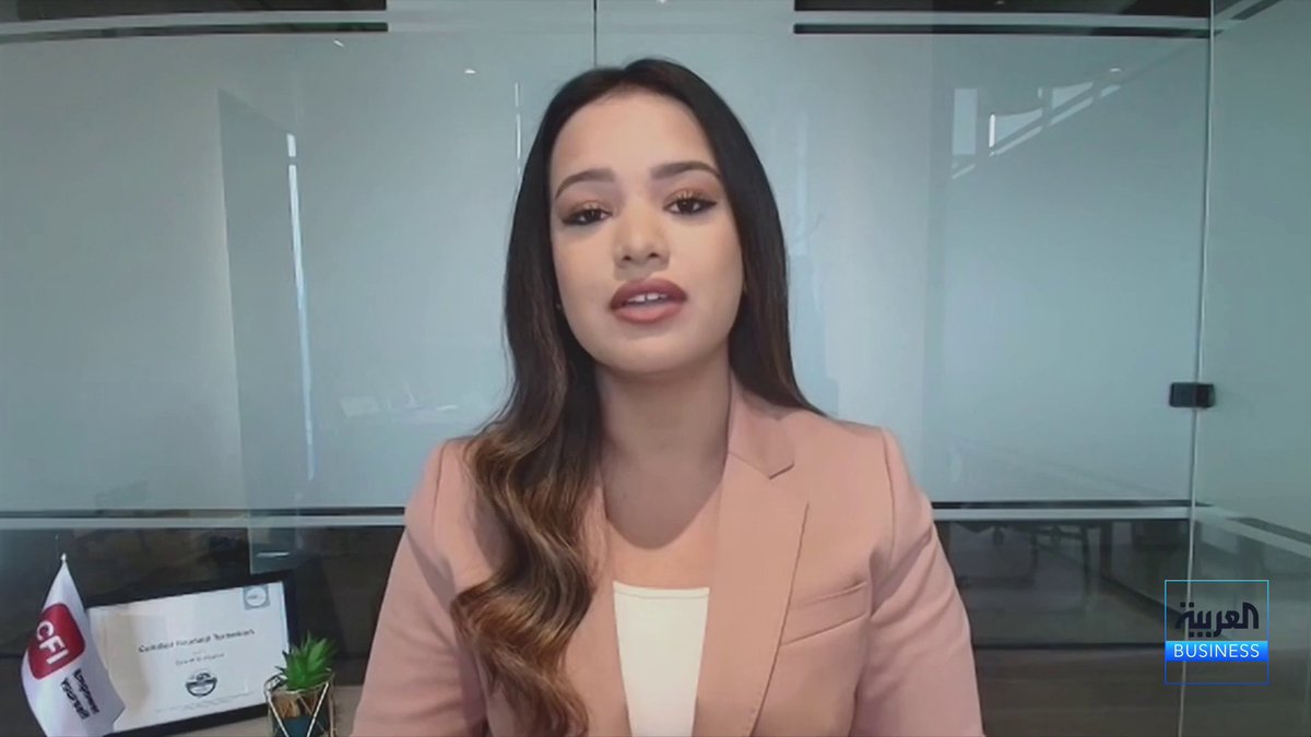 ما تداعيات الرسوم الجمركية الجديدة على قرارات الفدرالي بشأن خفض الفائدة في 2026؟ وهل نشهد عودة لوتيرة الارتفاعات القوية في أسعار الذهب في ظل تصاعد التوترات؟. استراتيجية الأسواق المالية لدى شركة CFI سارة الياسري تجيب Noufhijazi_bn _Business 