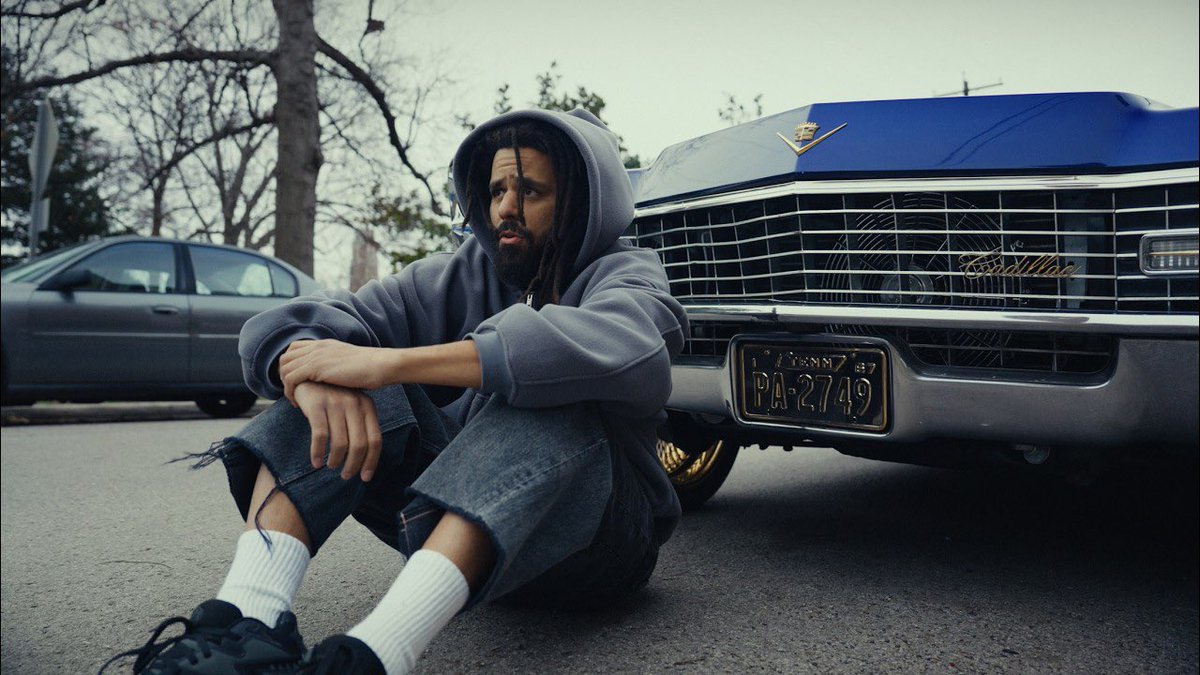 JColeVillle's tweet image. J. Cole ends his Trunk Sale Tour after 3 weeks driving across country. 🐐 

- Raleigh, NC
- Greensboro, NC
- Charlotte, NC
- Atlanta, GA
- Hampton, VA
- Norfolk, VA
- Washington, DC
- Baltimore, MD
- Philadelphia, PA
- New York City
- St. John’s University 
- Nashville, TN
-