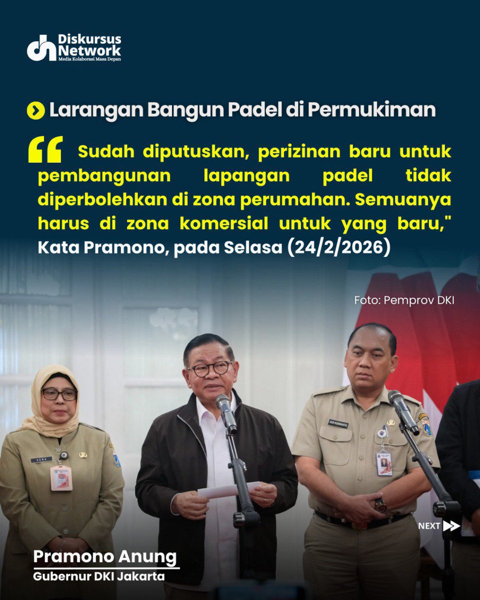 DiskursusNet's tweet image. Polemik lapangan padel di Jakarta memasuki babak baru. Pemprov DKI menetapkan aturan baru usai rapat khusus yang membahas perizinan, tata ruang, dan dampak lingkungan. Gubernur Pramono Anung menegaskan kebijakan diambil demi menjaga kenyamanan warga.

#PadelJakarta #PemprovDKI