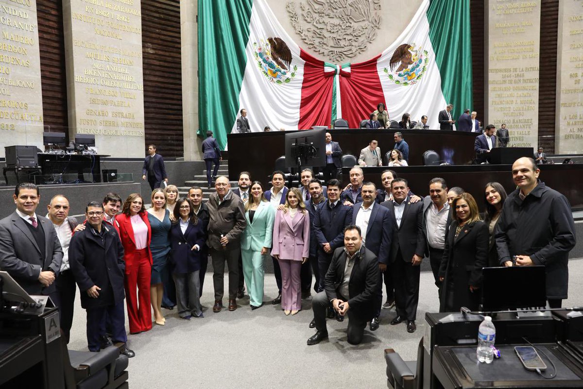 El PRI votó a favor de la reducción de la jornada laboral a 40 horas semanales porque creemos en mejores condiciones para las y los trabajadores de México. Desde tribuna dimos la batalla para que la reforma realmente cumpliera su propósito: garantizar dos días de descanso,