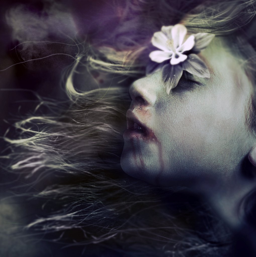 Pour out
your viscous visions,
black wine breathing
in my throat,
a warm liturgy ascending
between gasps of incense
and flesh.
Let the moon grow thin,
let it consume itself
within its own mirror.

°𝐆𝐢𝐫𝐞á𝐧 𝐃𝐢 𝐋𝐮𝐜𝐚