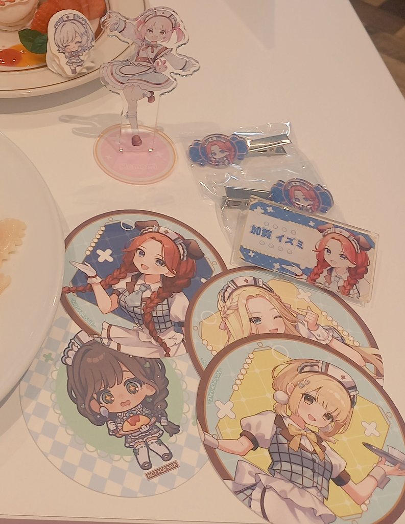 ネームプレートとヘアクリップとコースターでいずみん自引きした🥺んぽ