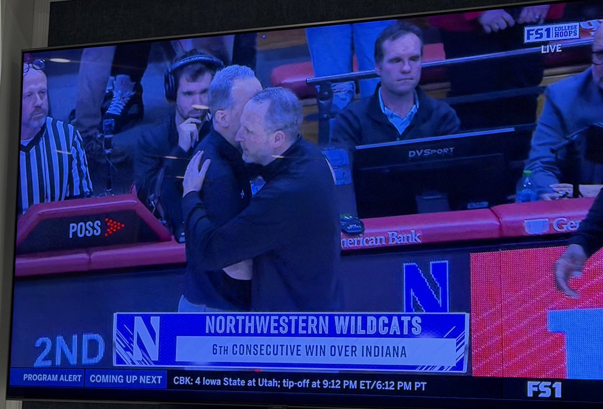 Darren Rovell tweet media