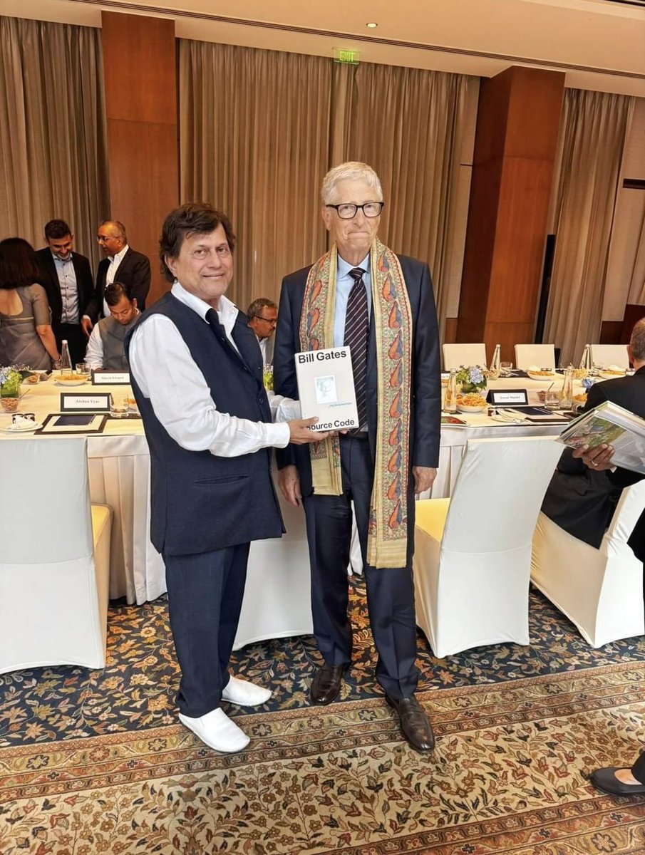 AskLipun's tweet photo. Bill Gates met the “Epstein of Odisha.”
Who runs his power show around Pathar Gadia.

It is accessible to all political parties.

All illegal activities are hidden around his political funding and PR.

He runs his own administration; no one can invade it. https://t.co/jOgerqASLE