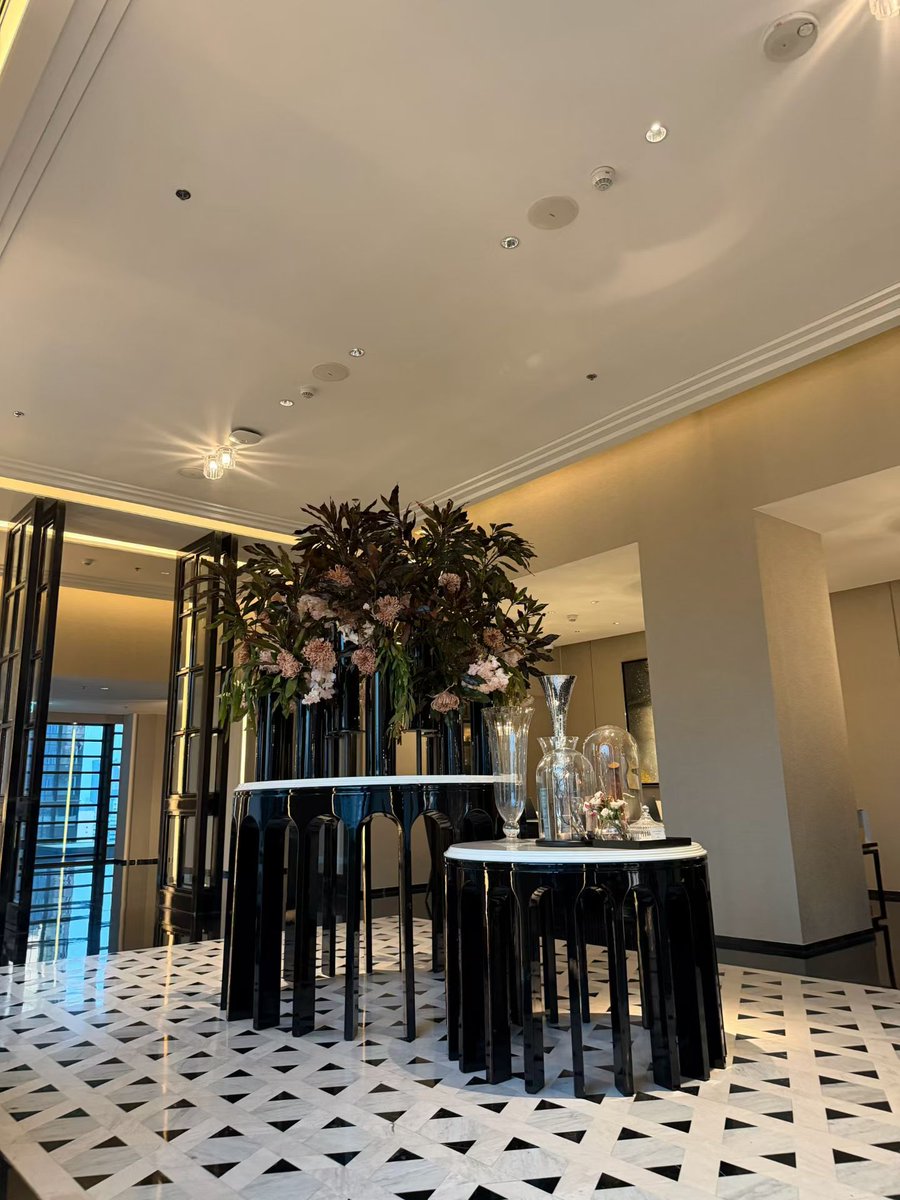 sun008660's tweet photo. 英盛商貿 進出口貿易公司結匯 .購匯 .工廠退稅. 國際電匯.跨境收付款  注(私信回复不及时联系主页WeChat)
Company foreign exchange purchase international wire transfer factory tax rebate
海外移民买房、投资、合法资金出入境，
      国内外电汇付款，代收国内外资金，支持任何币种 跨境電匯
贸易公司结汇 .购汇 .工厂退税. 国际电汇.跨境汇款 
HongKong——外汇买入卖出，香港汇丰、恒生。所有香港 离岸  账户美元、港币、欧元、英镑USD等外币！    
        国内外电汇，接国外正常贸易款资金.
可新加坡.美国.英国.欧洲地区.澳洲地区.可以电汇转账USD.EUR.GBP HKD.等 香港地区电汇转账24至48小时到账具体看收付款银行体系. 打造一条安全便利的换汇通道