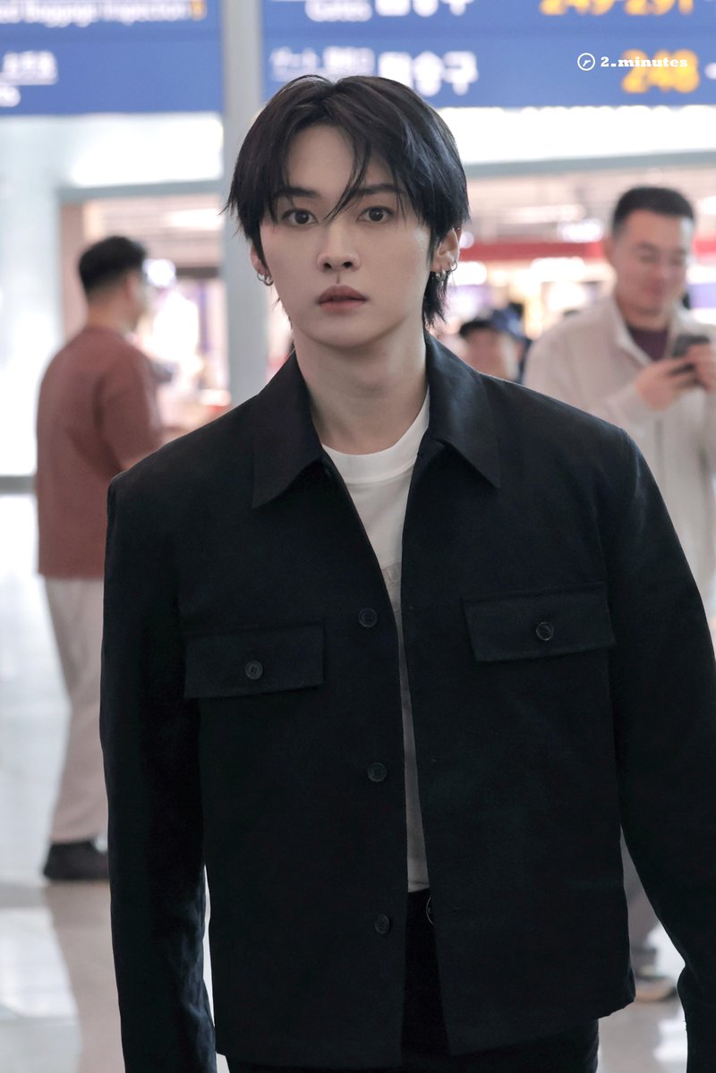 260225 ICN

#리노 #Leeknow
#스트레이키즈 #StrayKids
#LeeKnowXGucciMFW
#GucciFW26