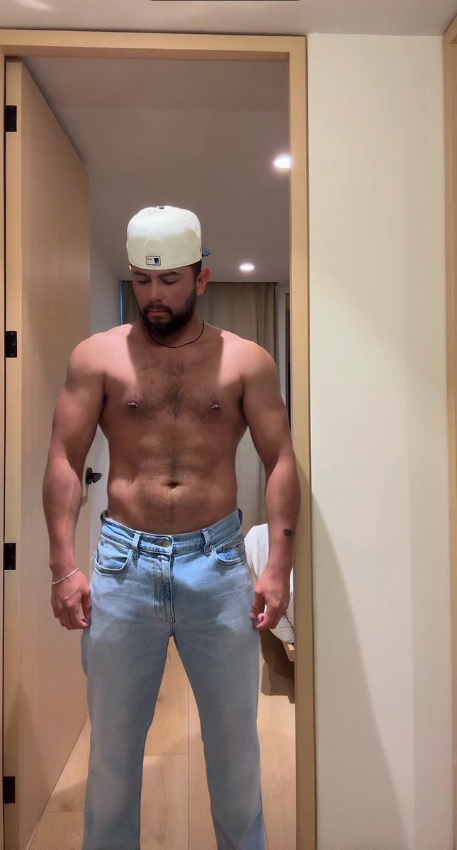 ♔ V A N P A T T O ♚ tweet media