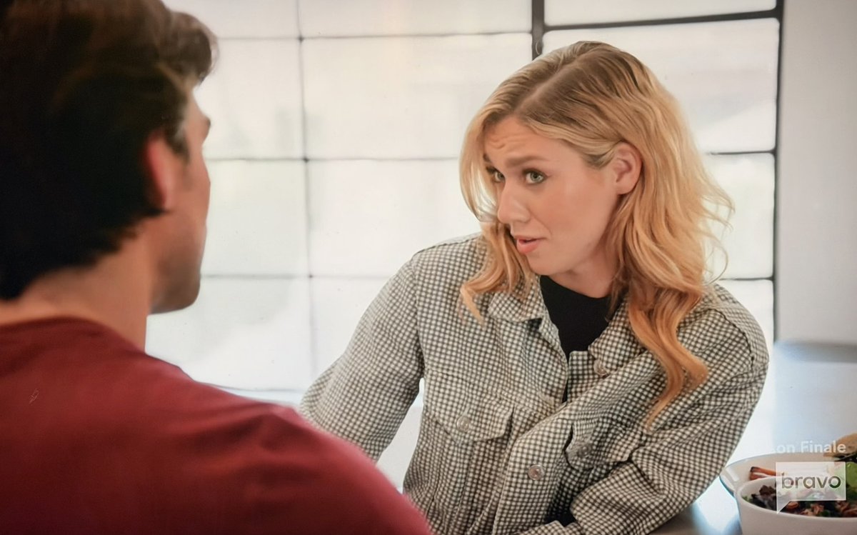 Dustin_Cone's tweet image. Audrey spent her time defending Chris’s INCEST only to be DUMPED on camera 😅 #PumpRules