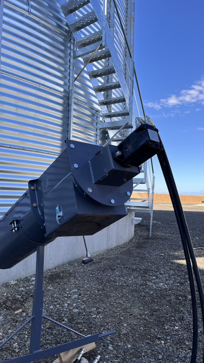 Ken Pierson tweet media