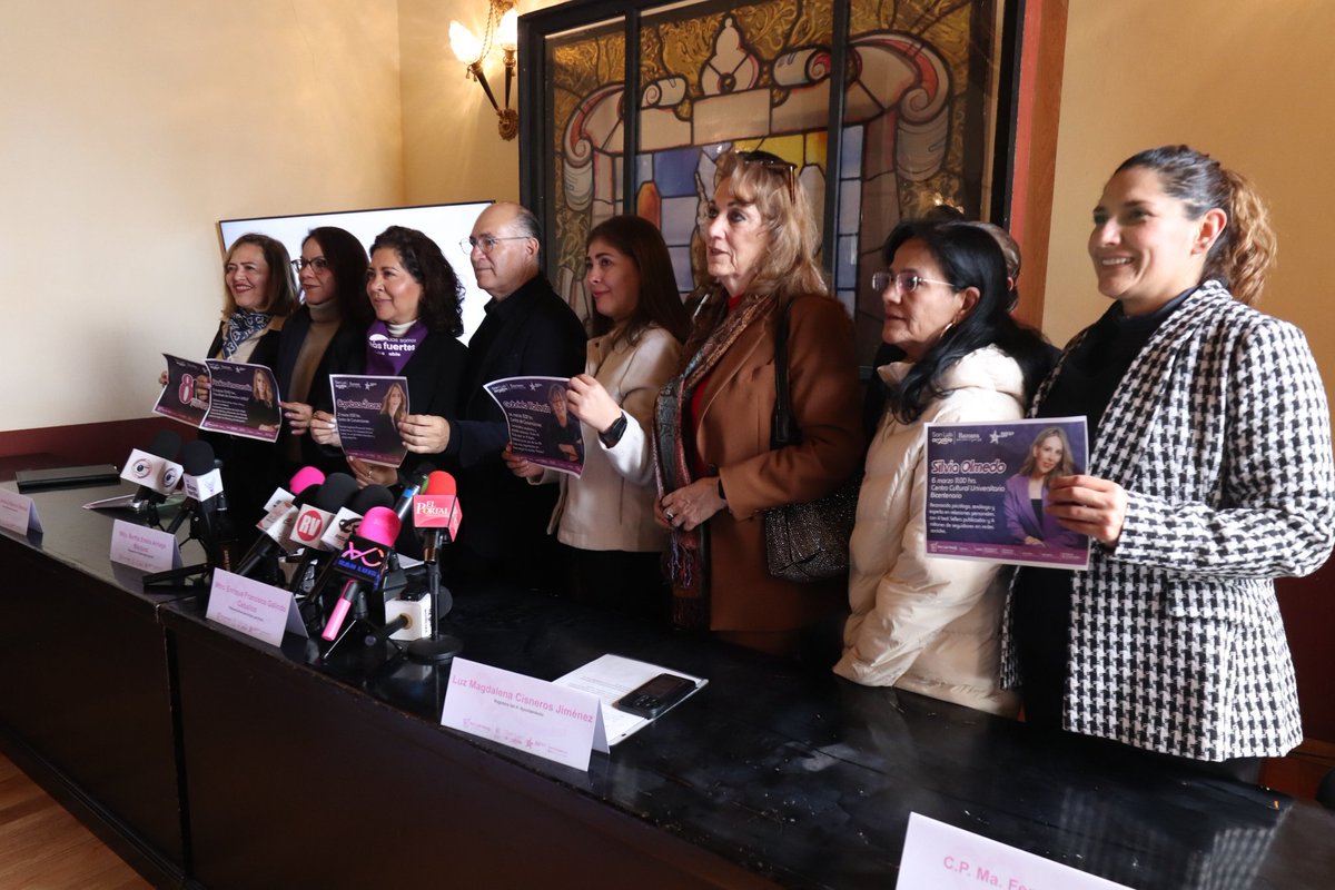 DIFMunicipalSLP's tweet photo. La Pdta del @DIFMunicipalSLP @EstelaArriagaM y el Alcalde @EF_Galindo presentaron las actividades que se llevarán a cabo en el marco del #8M
#SanLuisAmable #SanLuisCapital #Razones 💜 https://t.co/nN7hRR3kgr