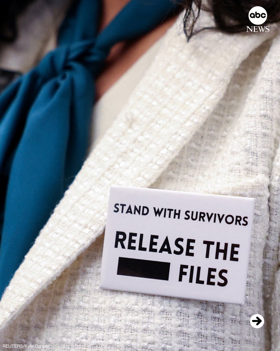 ABC's tweet photo. House Democrats have invited several Jeffrey Epstein survivors, including Haley Robson, Annie Farmer and Marina Lacerda, to President Trump's State of the Union address. Some of the survivors wore pins saying, "Stand with survivors. Release the files."
https://t.co/pNSWIePeRR https://t.co/IOmNLEORaY
