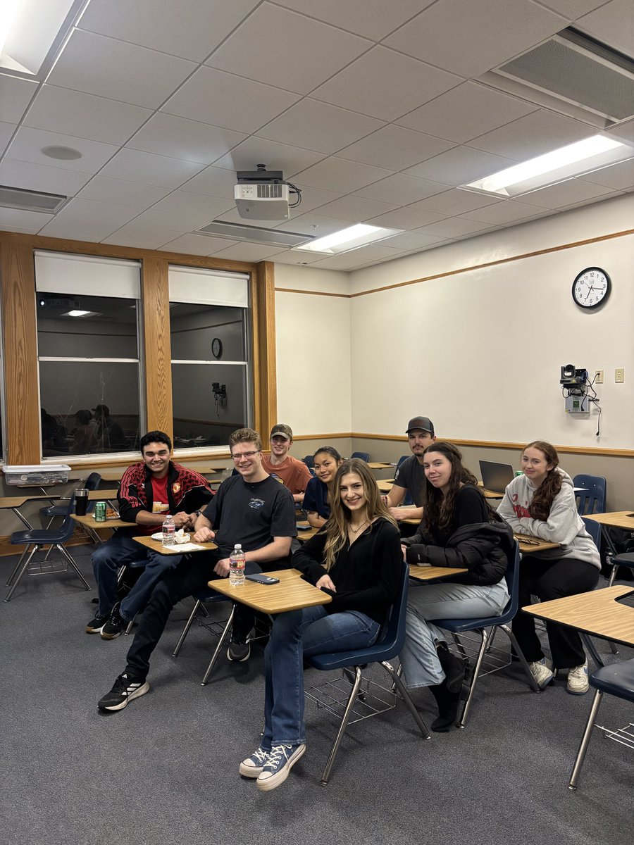 Sydney Gardella tweet media