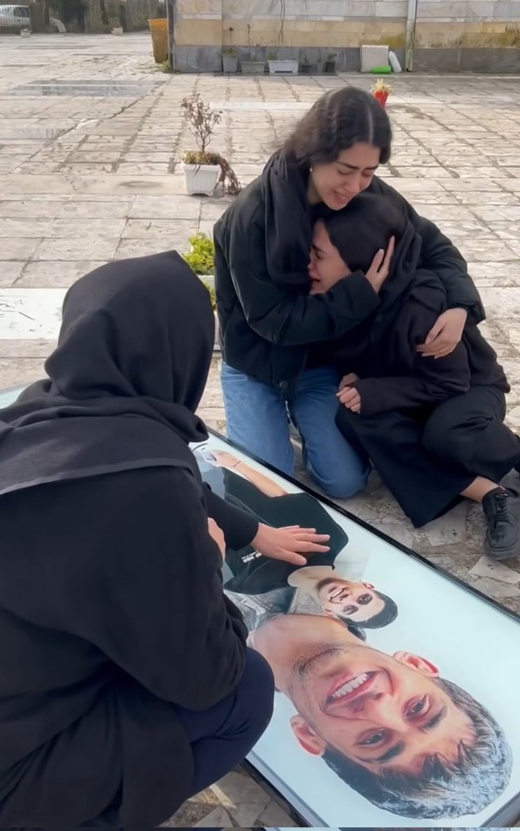 Liza Rosen tweet media