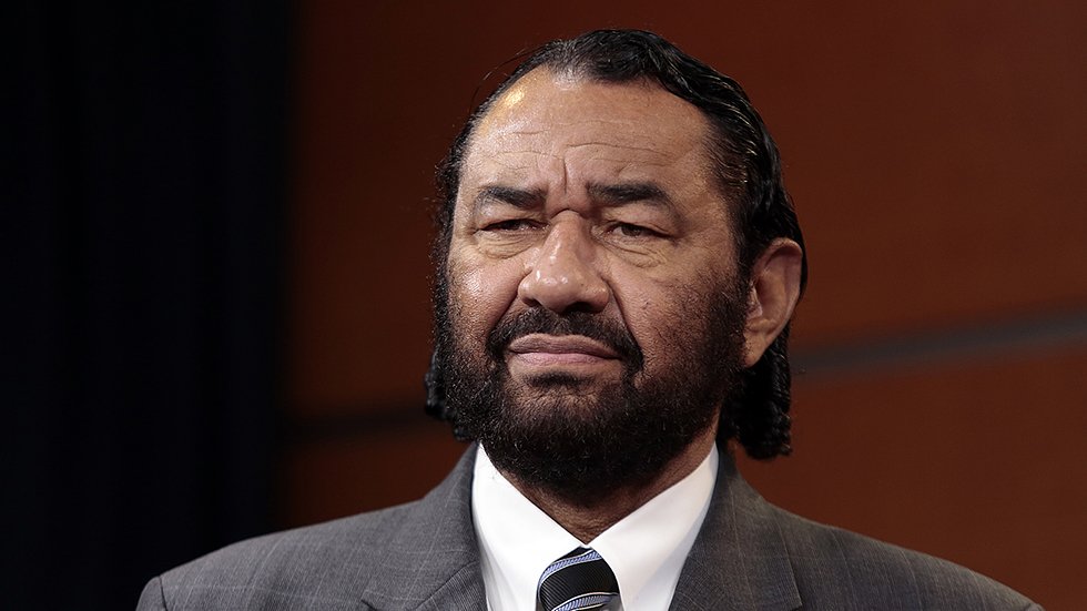 4thOfJuly365's tweet image. Describe Al Green with ONE word.