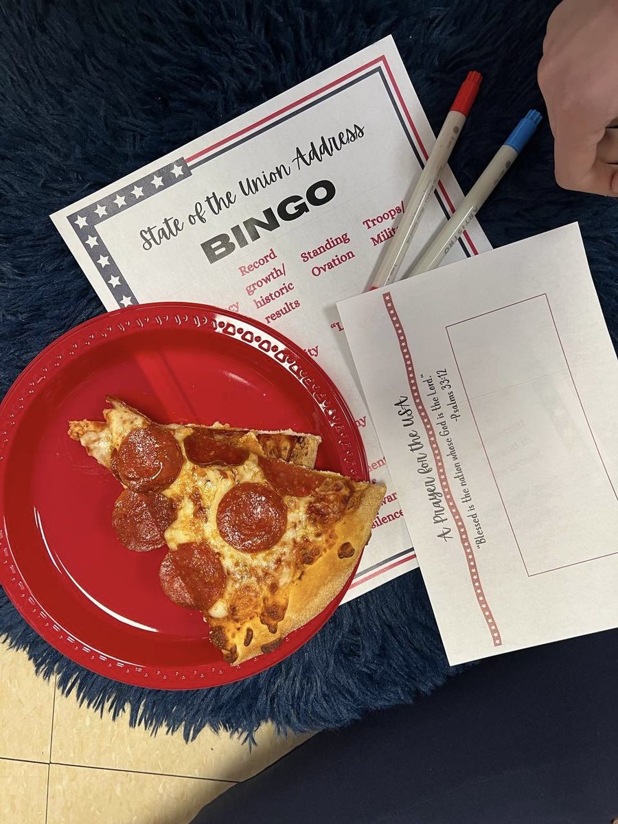 Awesome group of <a href="/tpusastudents/">TPUSA Students</a> watching the State of the Union 🇺🇸

Bingo, pizza, and patriotism!

<a href="/TPUSA/">Turning Point USA</a>