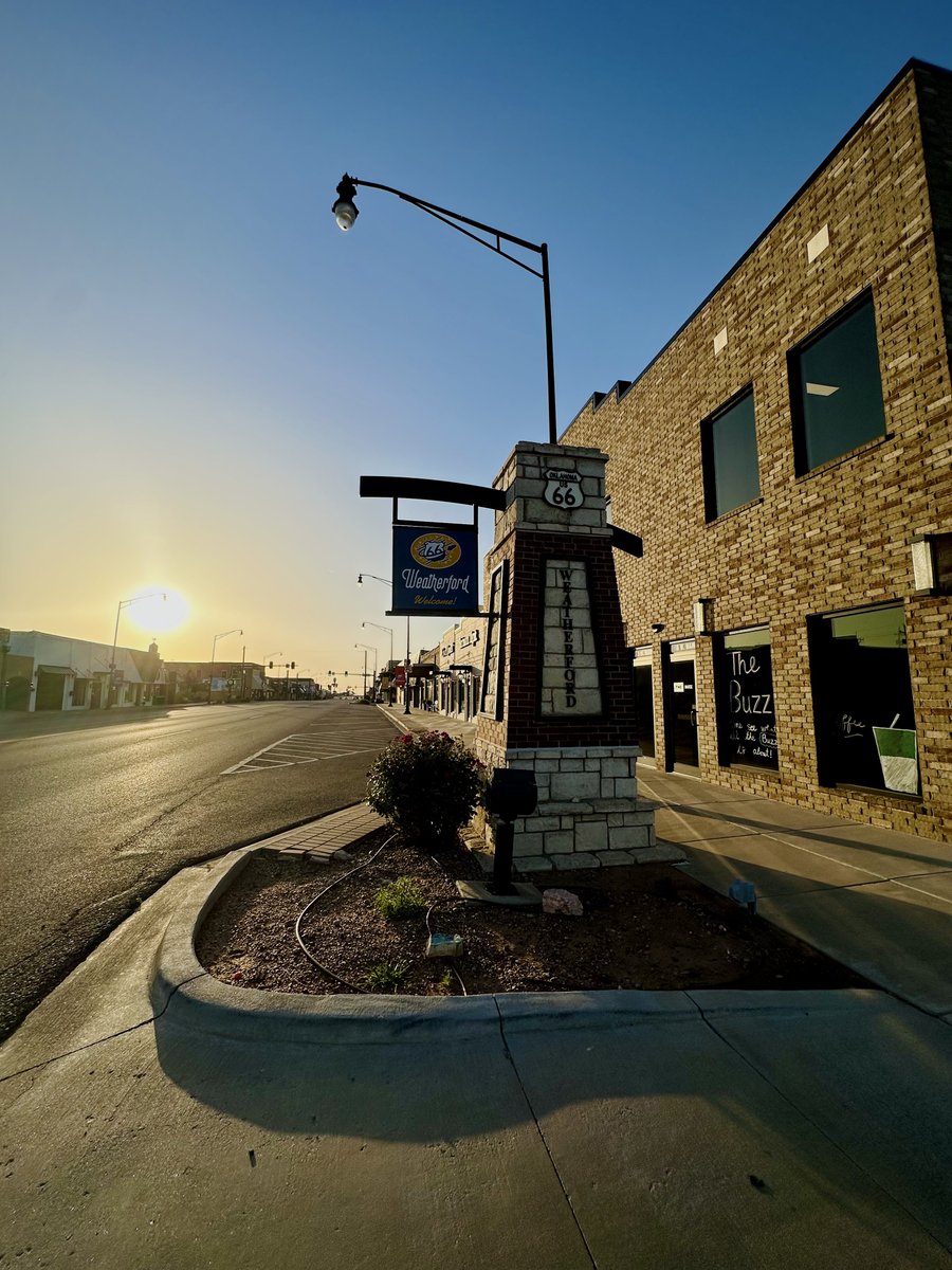 liz_july4th's tweet image. #Oklahoma #Cowboys #NativeAmericans #Route66