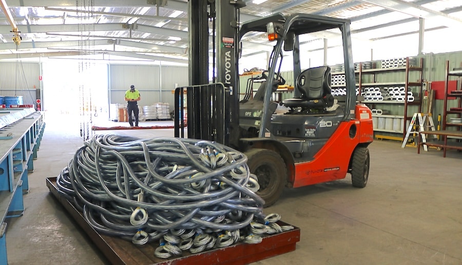 Andromeda’s continued growth: With the second 800t Swaging Press Androemda Industries has doubled its capacity to manufacture medium sized range of slings. Image: Andromeda Industries. 

2025 was a big year for Andromeda Industries with interest in the… cranesandlifting.com.au/andromedas-con…