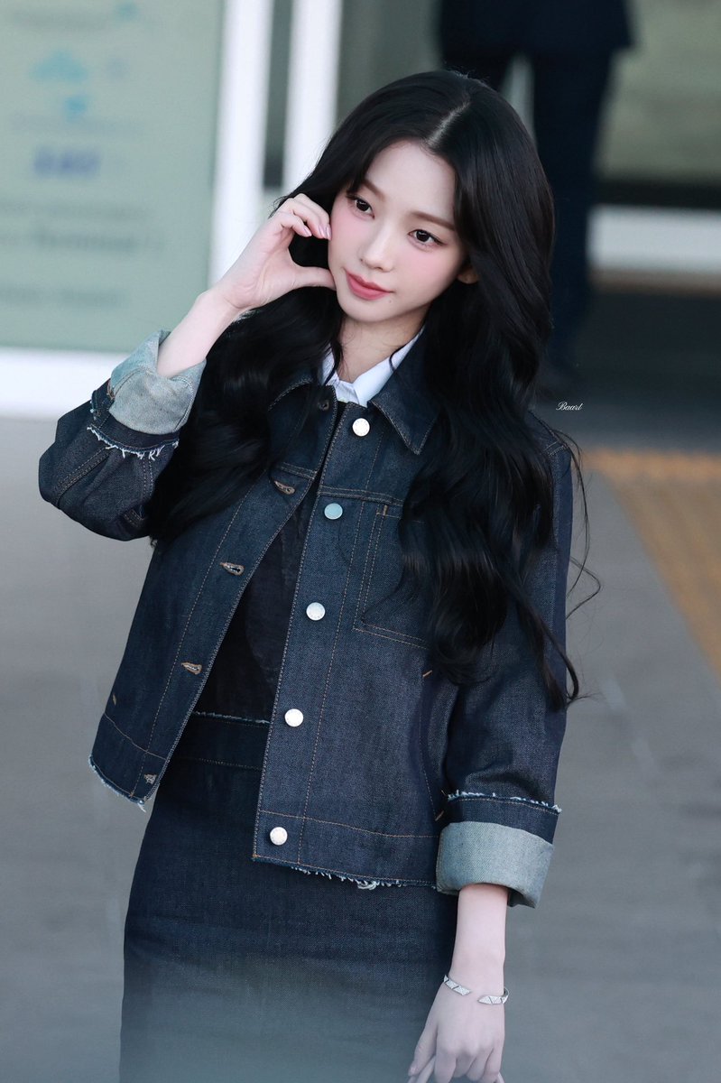 Baart4_11rina's tweet photo. 260225 ICN

#KARINA #카리나 #aespa #에스파 https://t.co/bB5einoCa5