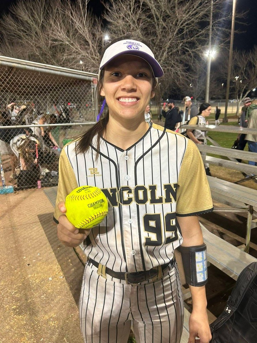 Bham Mustangs 08 tweet media