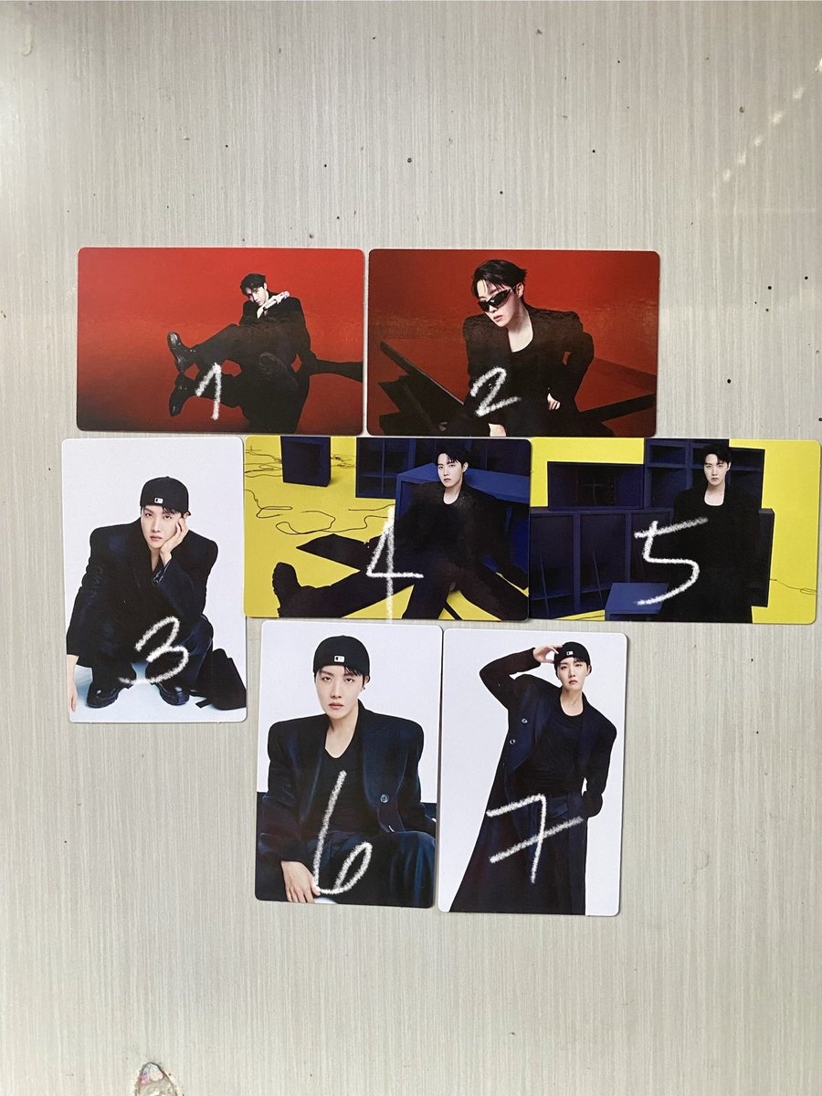 ✩— wts lfb bts ph  #pasjnghsksells !

🧩 jhope hots mini photocards tingi 
    ╰ ₱40 each

𓄲 onhand, mint condi 
𓄲 prio payo | dop 
✩— rpbyt 

reply mine + code | dm to claim 

# jhope hoseok hobi hope on the stage photocard