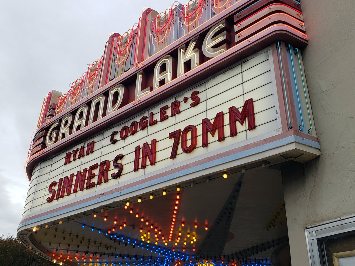 BigDumbMale's tweet photo. Tonight's SINNERS press event with Ryan Coogler and Delroy Lindo Q&amp;A! https://t.co/TIiEQ0lzSH