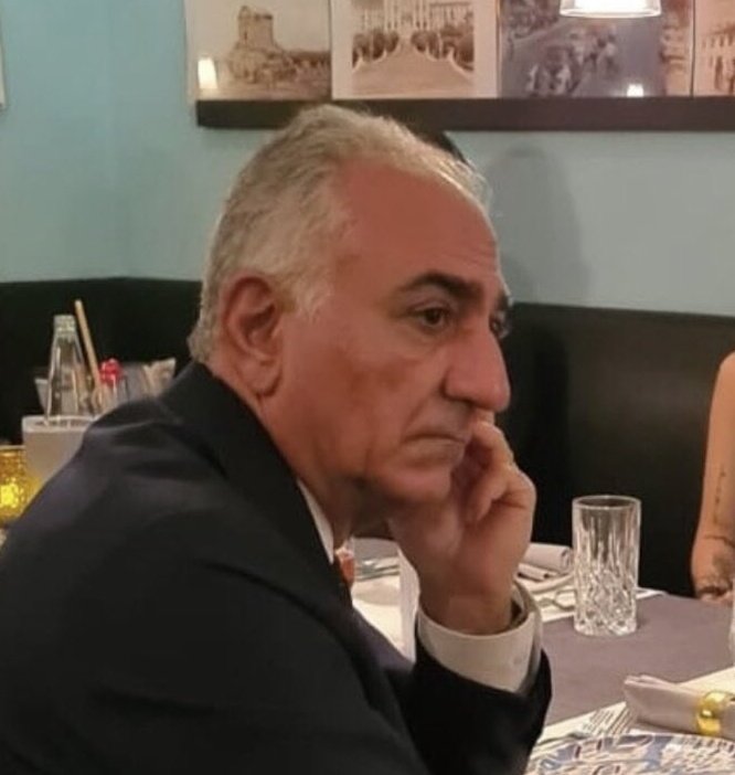 SƚαɳԃႦყ tweet media