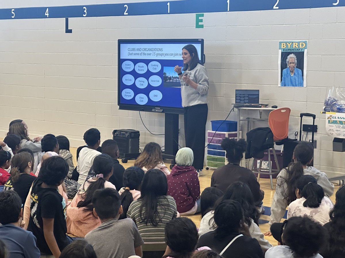 Crystal Romanelli tweet media